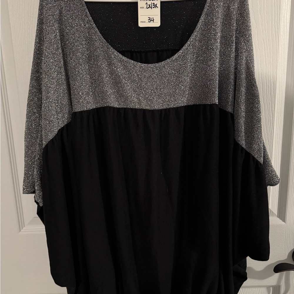 ODDY Gray and Black Boxy Tunic Blouse